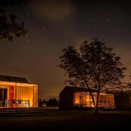 Big Berry Kolpa- Soultree Mobile House 펜션 *